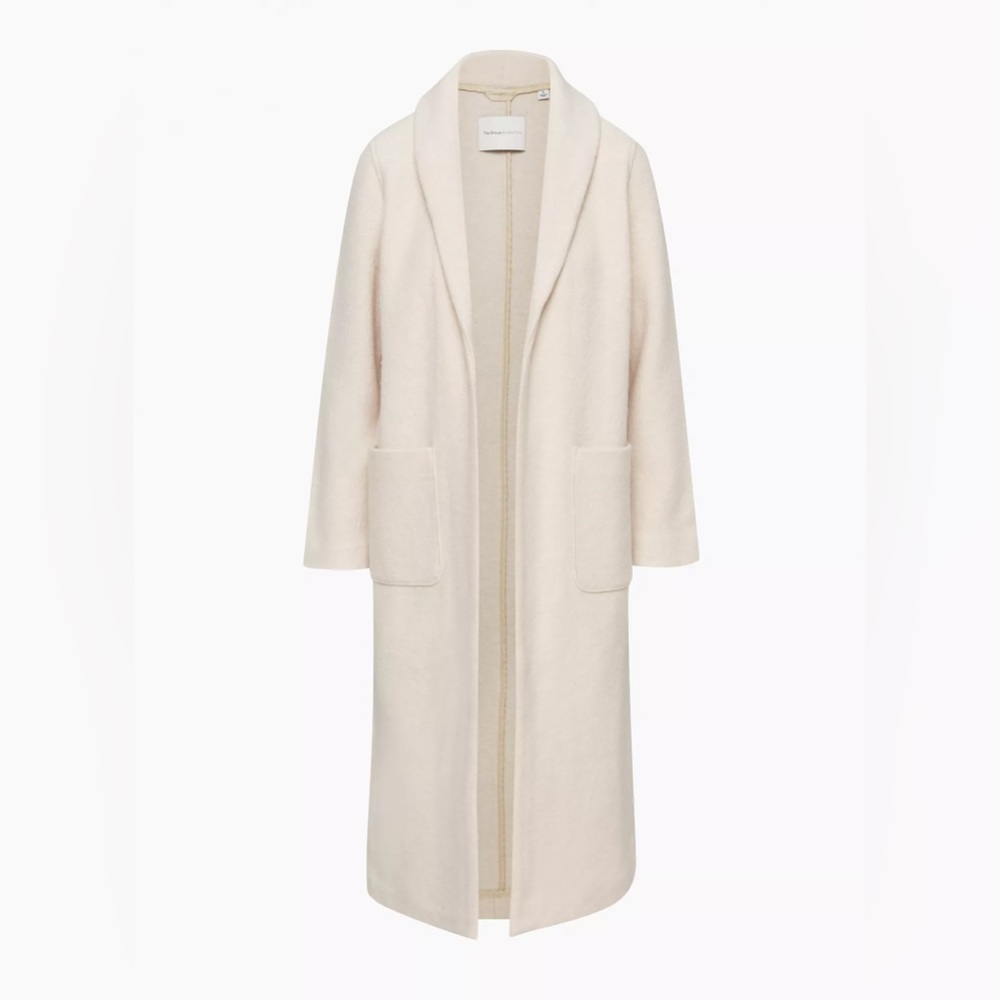 Aritzia ✨Babaton Luxe Lounge Jacket